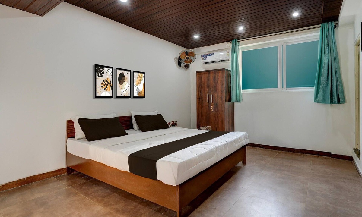 Bengaluru House | Deluxethe Brew AND Rest INN