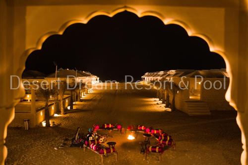 Kanoi Resort | Desert Dream Royal Camp & Pool
