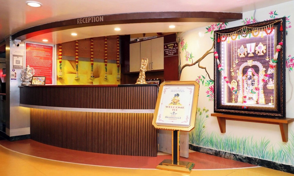 Hubli Hotel | Dhammanagi comforts