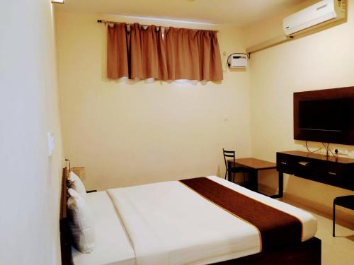 Kalapettai House | Dhanaram AC Rooms Near Panchavati Anjaneya Temple and Auroville