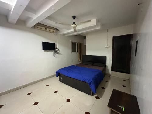 Kalasipalya Cabin | DIAMOND PALACE Kalasipalya