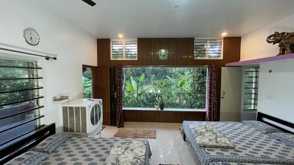 Kalakandur House | Doddakallu Betta Homestay Coorg
