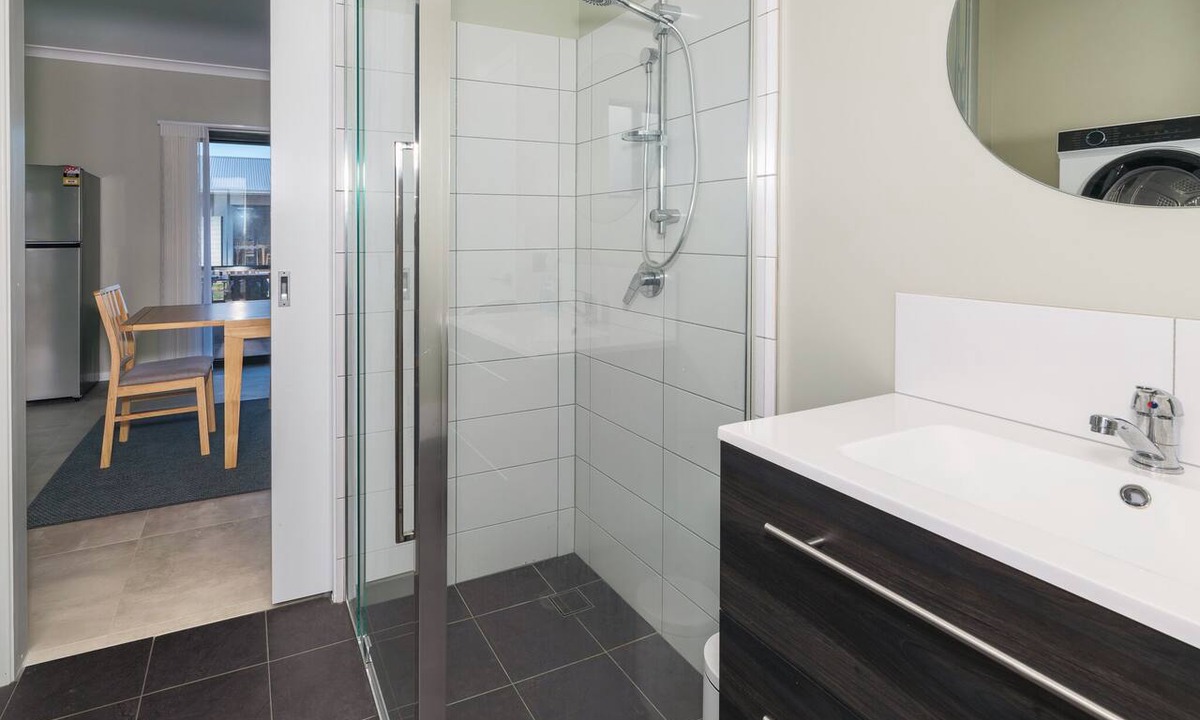 Kalgan Ski Chalet | Douglas - Pet friendly and peaceful, close to the beaches, national parks.