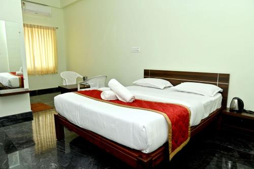 Hassan Hotel | DOWNTOWN Udupi Grand