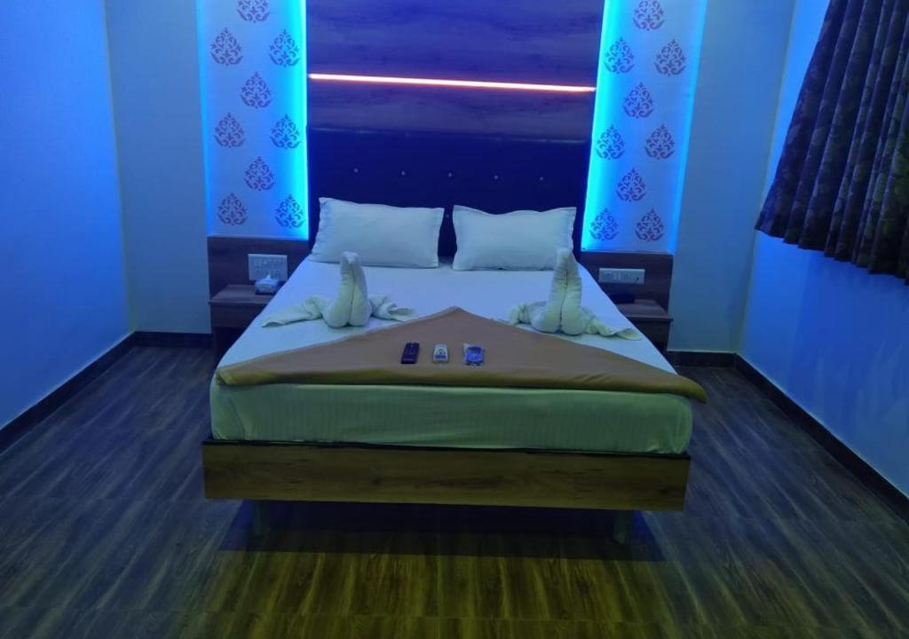 Bhiwandi Hotel | Dream Palace