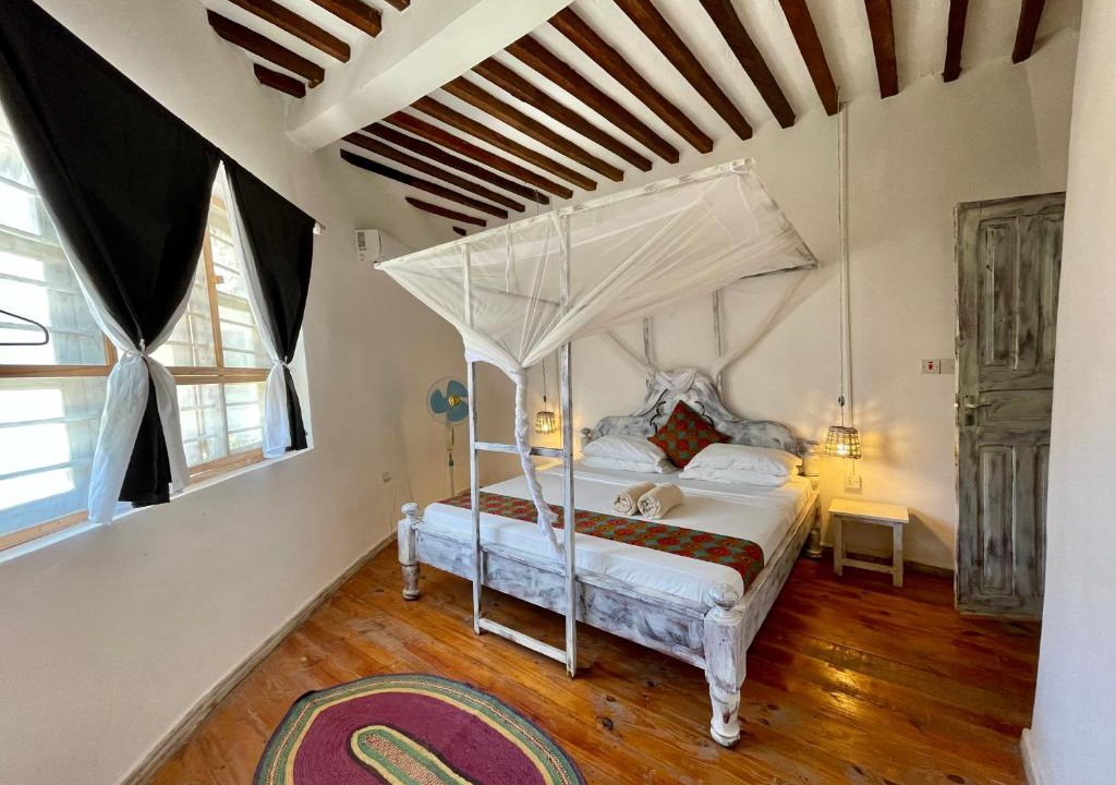 Paje Bed & Breakfast | Duara House