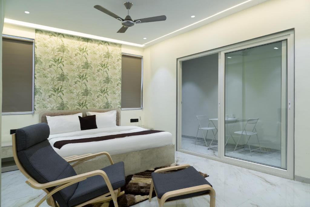 Hingoli Hotel | Dwarka Palace