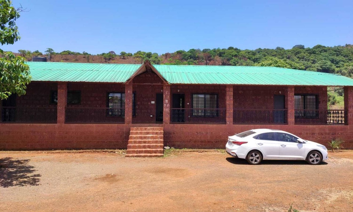 Mahabaleshwar Bed & Breakfast | Eagle Eye Resort