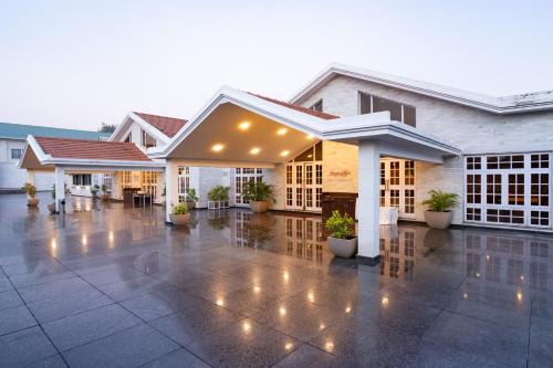 Bidadi Hotel | Eagleton The Golf Resort
