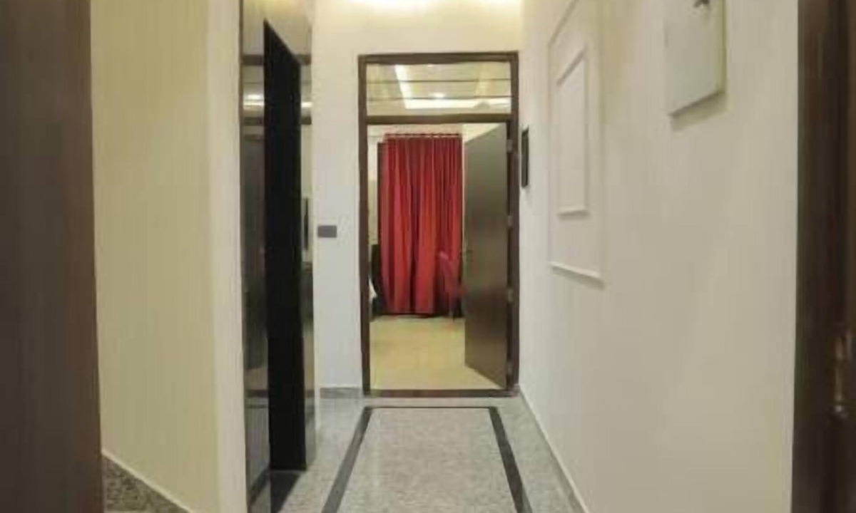 Gayariawas House | Earthen Bliss Luxury 2BHK Apt with Balcony