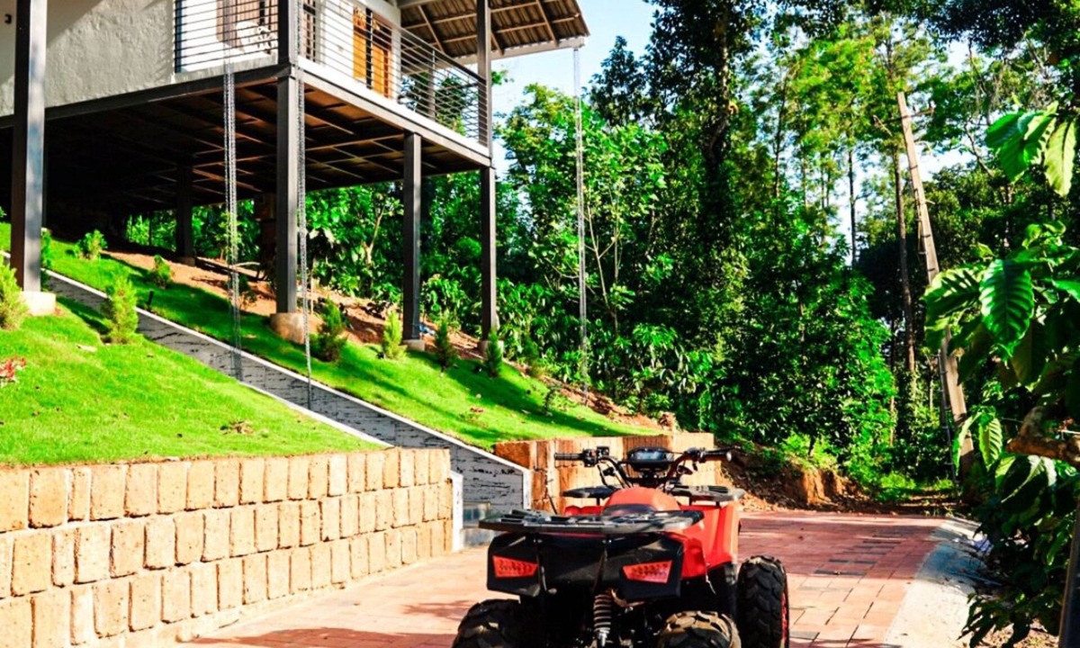Somvarpet Hotel | Eco Vista