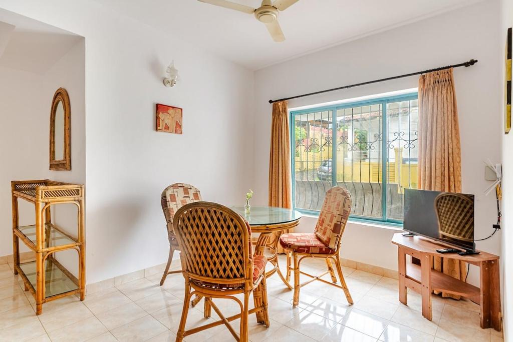 Chicolna Apartment | Edelweiss Apartments Near Beach and Airport