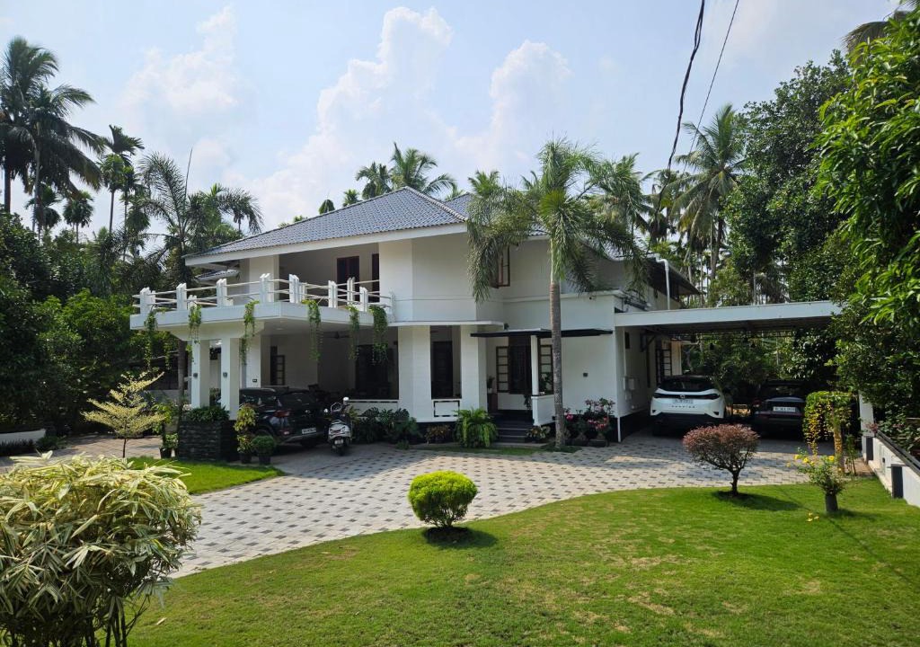 Vaikom House | Eden Garden by Kattumana