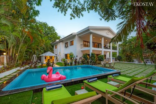 Kune N.m. Villa | Ekostay Luxe - CASA SIA - Ideal for Big Groups- Poker Table