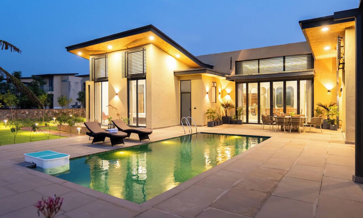 Jaipur Villa | ELIVAAS 24 Carat 4BHK Villa with Pool