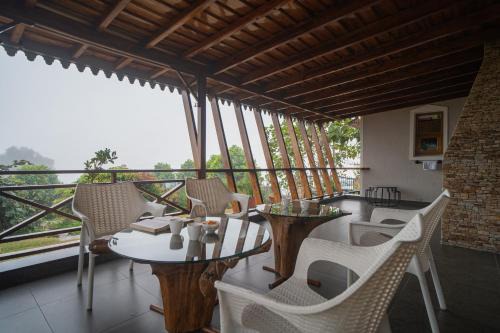 Nainital Villa | ELIVAAS Tapovan Estate 2-BHK With Kids Attic, Garden, Gazebo and Scenic Views
