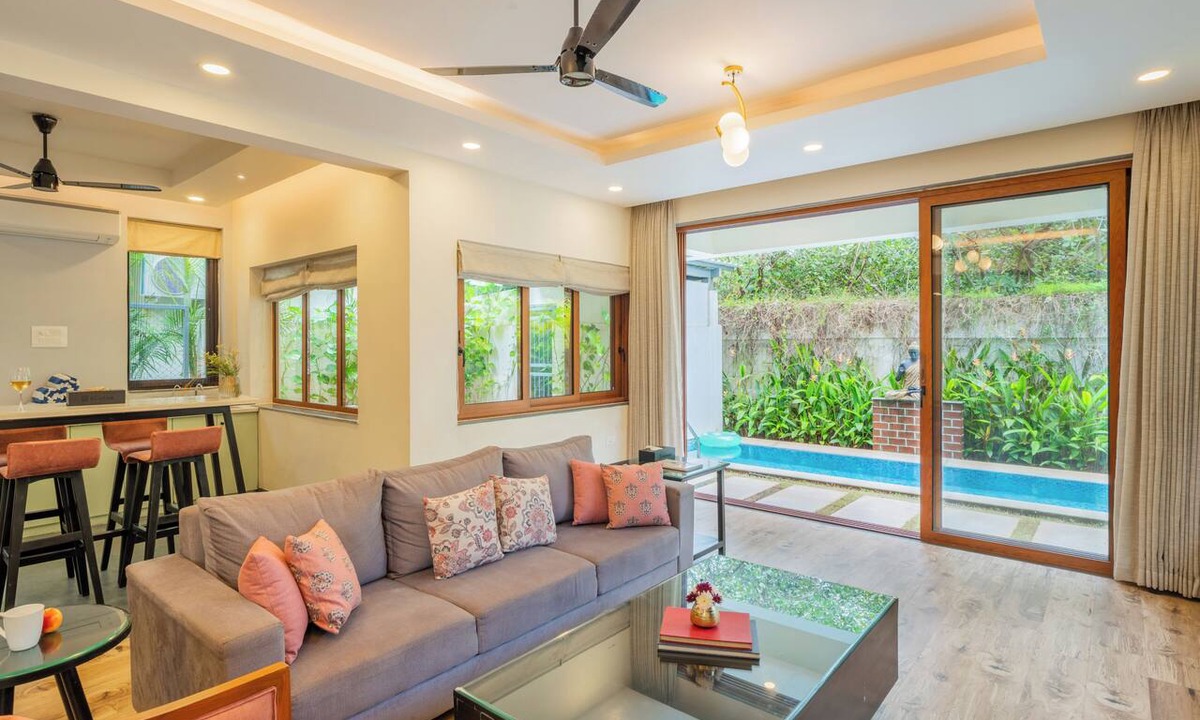 Siolim Villa | ELIVAAS Villa Valerie 3BHK Pool & Bar