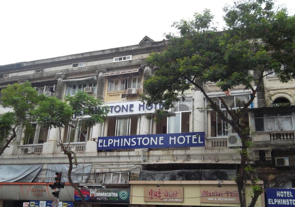 Fort Hotel | Elphinstone Hotel