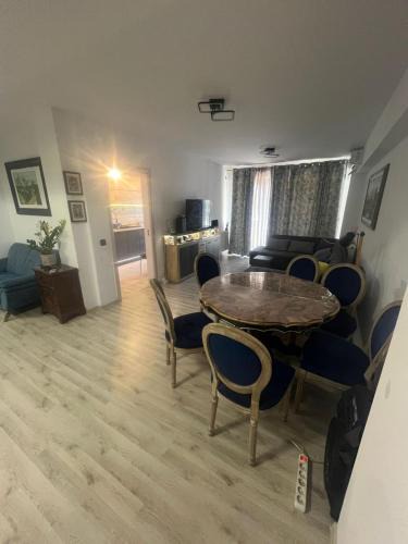 Craiova Apartment | Ematrip