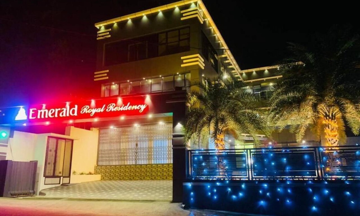 Alwaye Hotel | Emerald Royal Residency