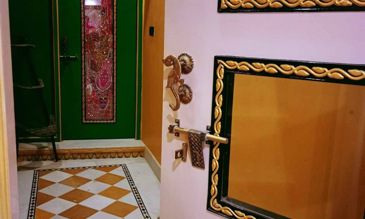Amar Sagar Pol House | Enchanting 500 year's Haveli for stay, near Jaisalmer Fort.