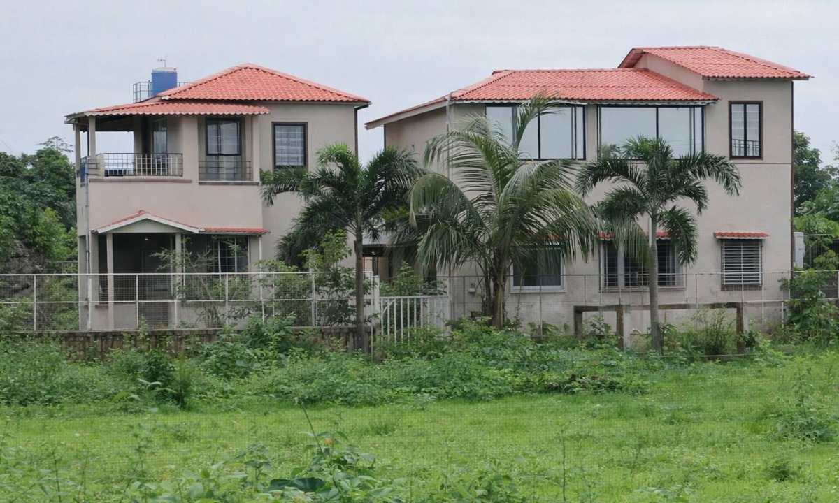 Suryamal Villa | Enjoyable 3-bedroom villa with private pool in charming Kasara near Igatpuri