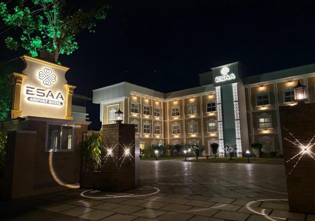 Nedumbassery Hotel | ESAA Airport Hotel