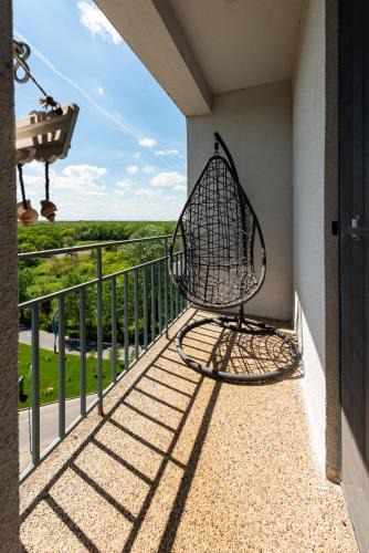 Jupiter Apartment | Eva Forest - Oxygen Residence