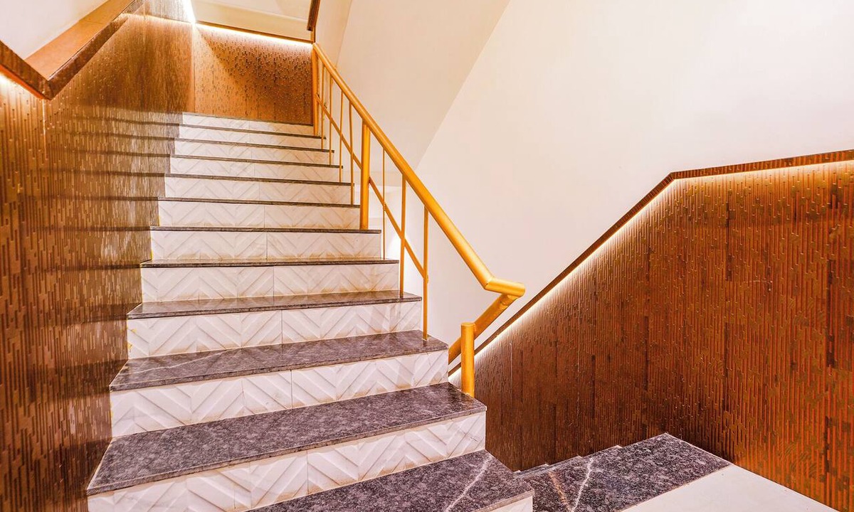 Mira Road East Hotel | Fabexpress Dhanlaxmi Residency