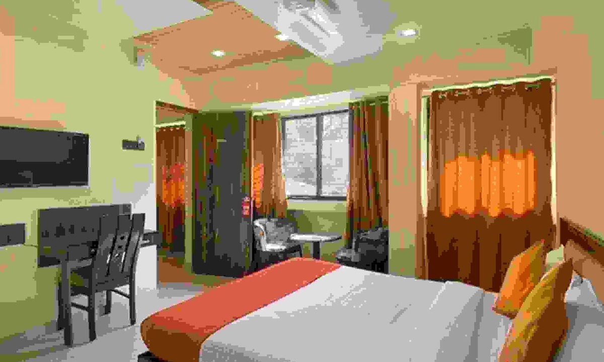 Shivajinagar Hotel | Fabexpress The Trousseau