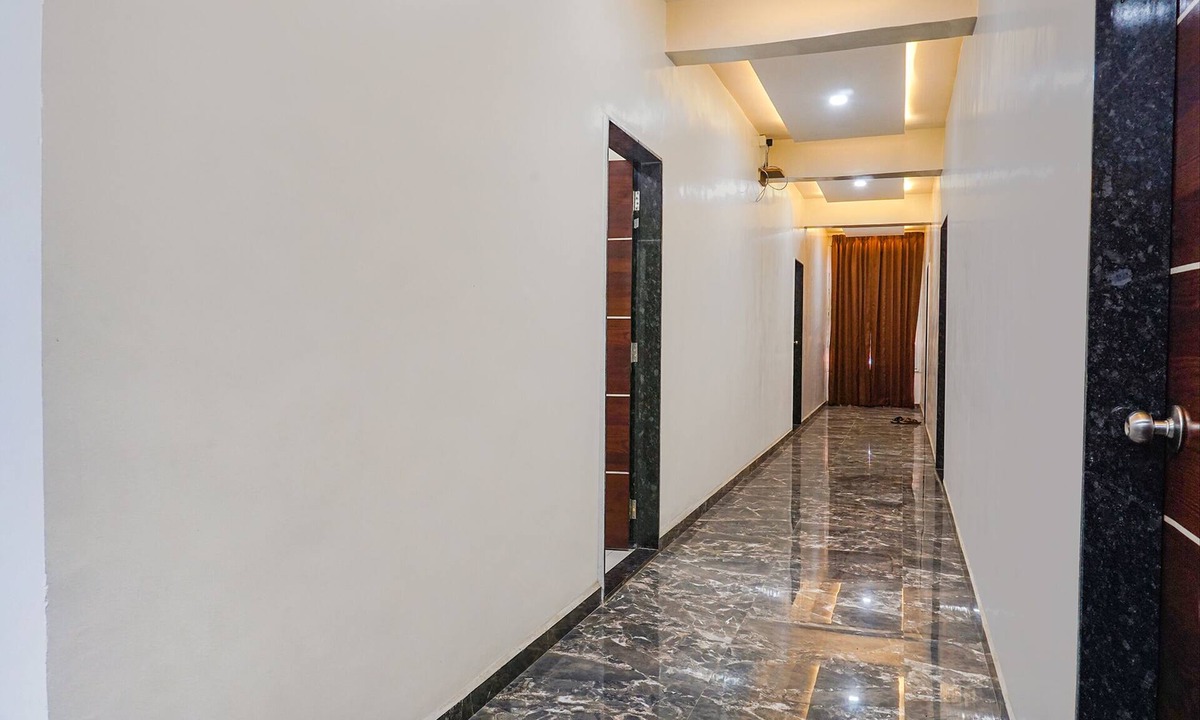Pune Hotel | FabHotel Bliss Executive - shaniwar wada