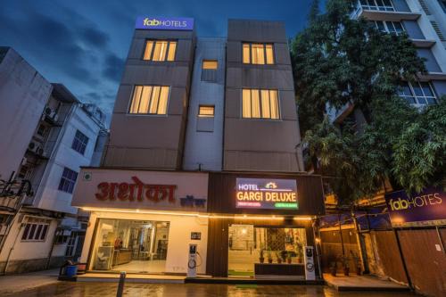Sadashiv Peth Hotel | FabHotel Gargi Deluxe - Nr Raja Dinekar Musuem