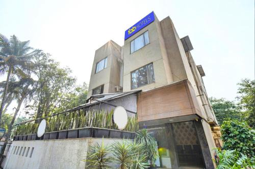 Sadashiv Peth Hotel | FabHotel Gargi Residency