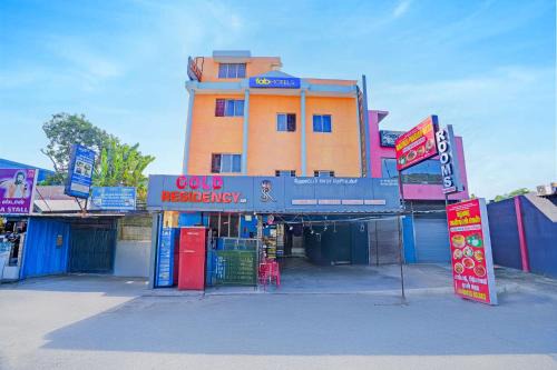 Vandalur Hotel | FabHotel Gold Residency