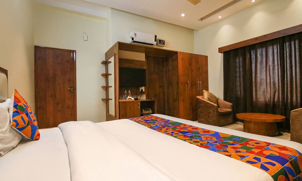 Doraha Hotel | Fabhotel K9 Regency