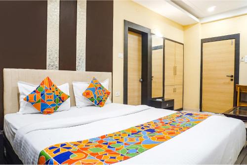Nigdi Hotel | FabHotel Krishna Regency