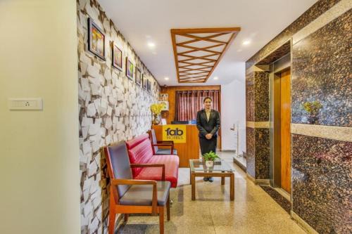 Marathahalli Hotel | FabHotel Mayuri Residency