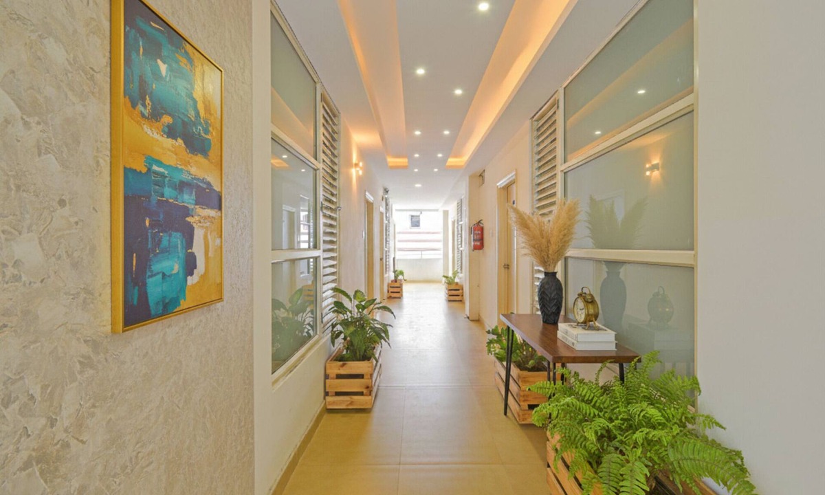 Secunderabad Hotel | FabHotel Metro