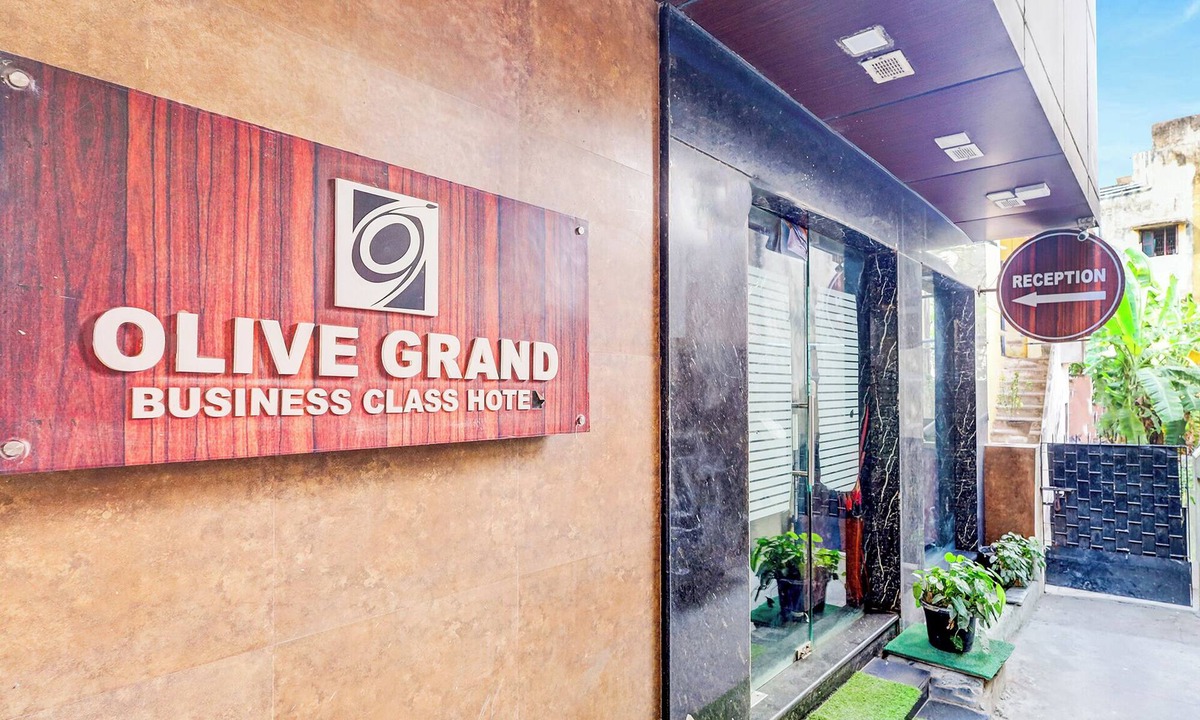 Vadapalani Hotel | Fabhotel Olive Grand