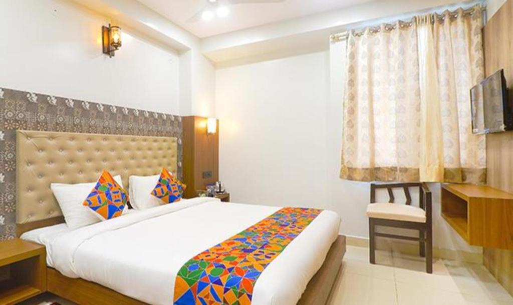 Danapur Hotel | FabHotel Palash