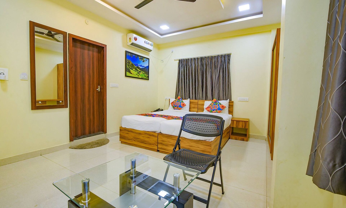 HBR Layout Hotel | Fabhotel Purple Suites Inn
