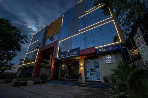 Pimpri - Chinchwad Hotel | FabHotel Regent Inn - Nr SkyWalk Bridge