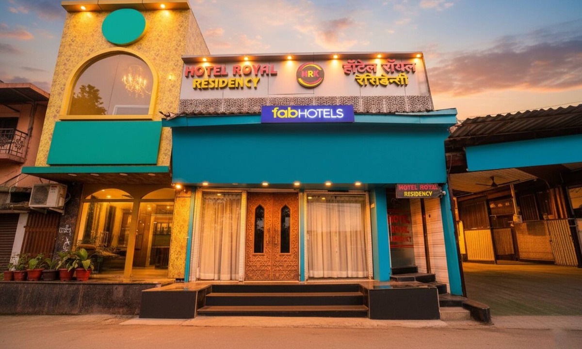 Kurla West Hotel | Fabhotel Royal Residency Kurla