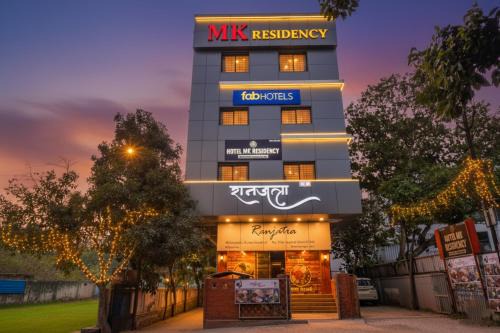 Clover Park Hotel | FabHotel RVC Grand Central