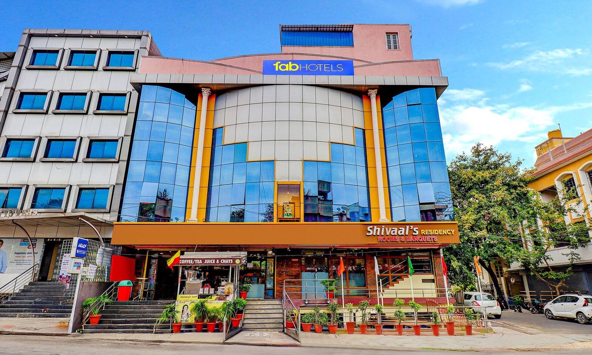 Rajajinagar Hotel | Fabhotel Shivaals Residency
