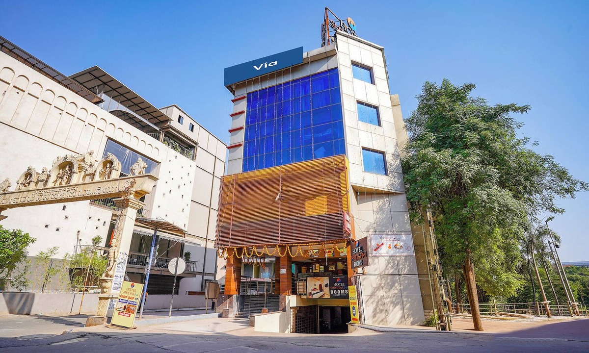 Bellandur Hotel | Fabhotel Shreyas Inn