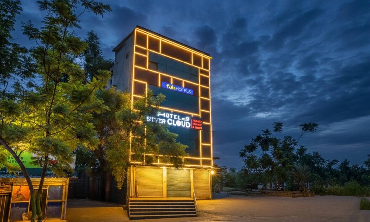 Hanmakonda Hotel | Fabhotel Silver Cloud