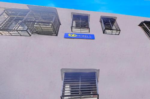 Versova Hotel | FabHotel Stay Land Plus