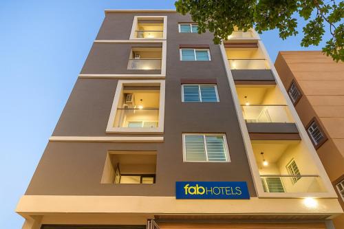 Marathahalli Hotel | FabHotel Tarini Comforts - Marathahalli