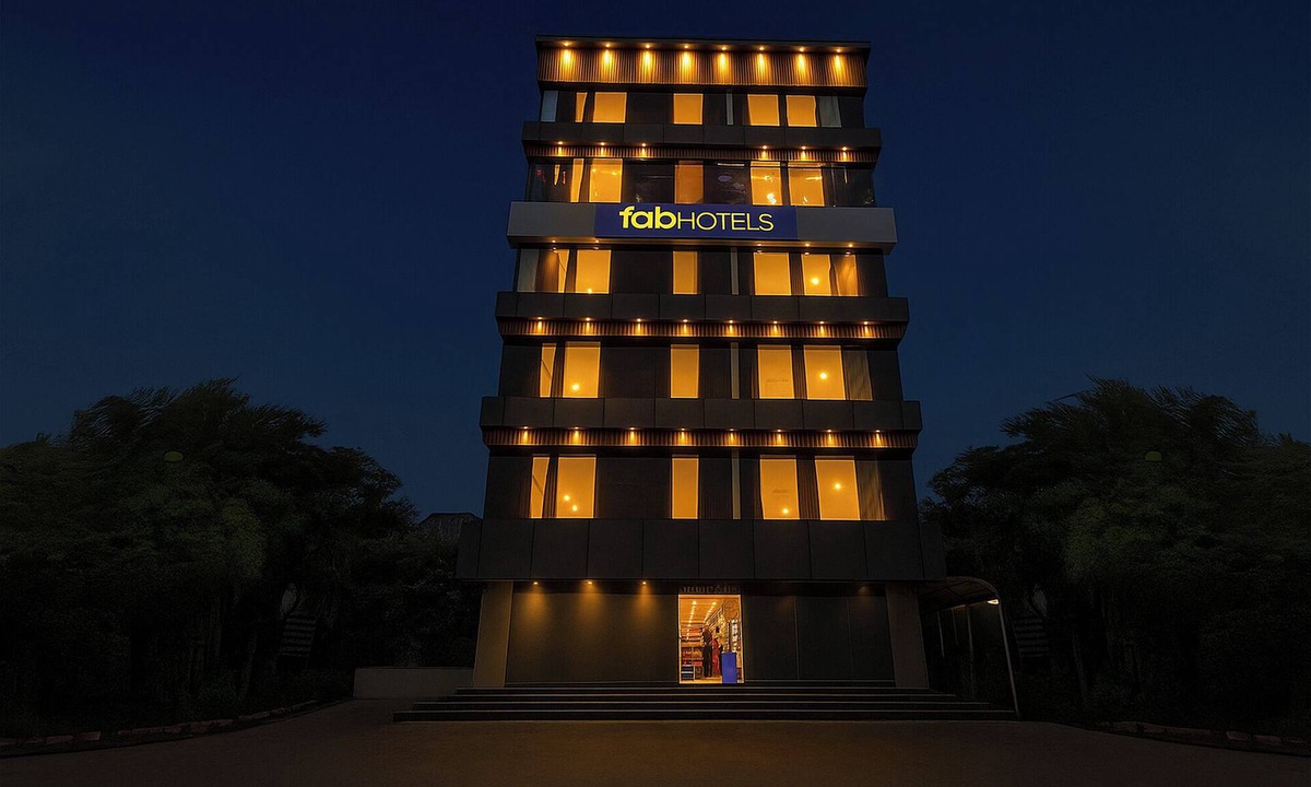 Serilingampally Hotel | Fabhotel Yendluri'S Abode